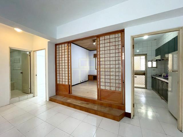 新市華廈-1